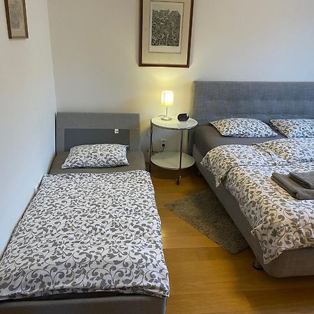 Apartment Kosatcova Praha Eksteriør bilde