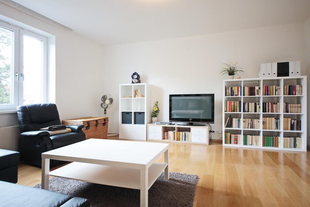 Apartment Kosatcova Praha Eksteriør bilde