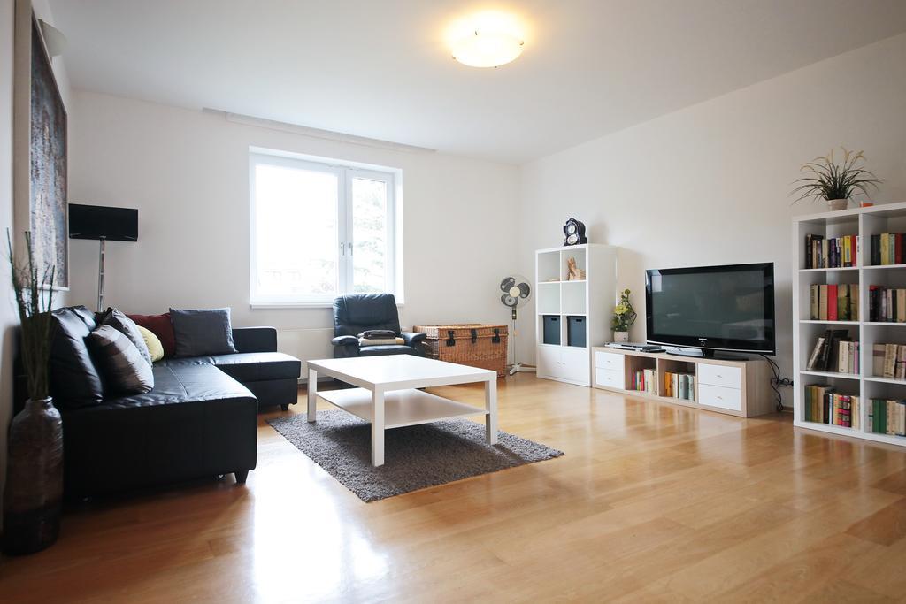 Apartment Kosatcova Praha Eksteriør bilde